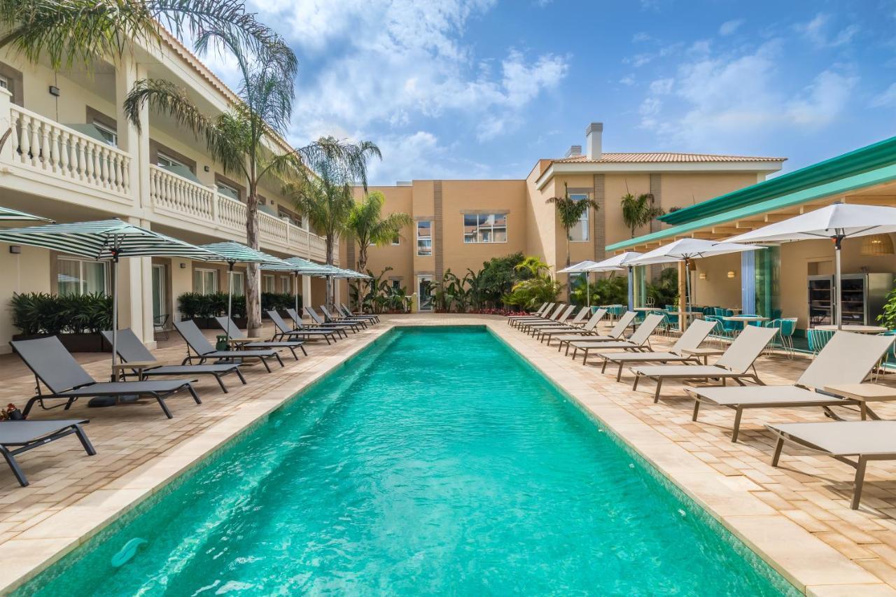 Готель Barcelo La Nucia Palms Екстер'єр фото Hotel's pool