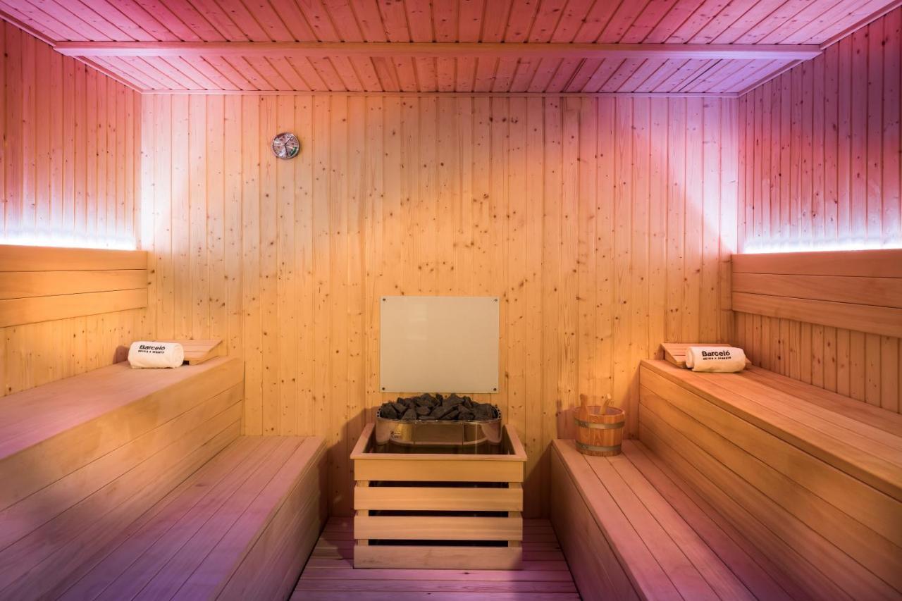 Готель Barcelo La Nucia Palms Екстер'єр фото A modern Finnish sauna